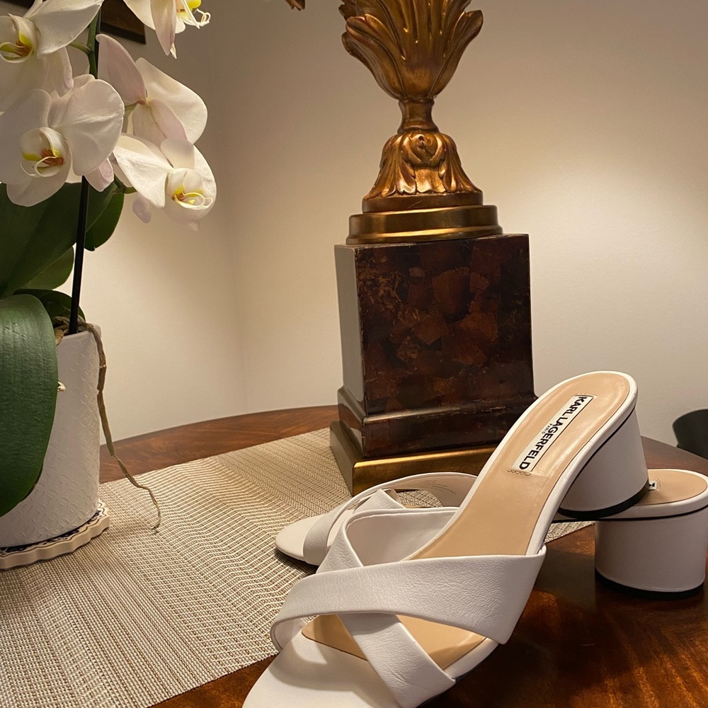 Karl Lagerfeld White Sandals Chic Comfort